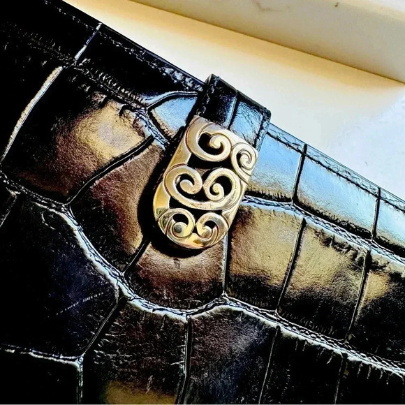 Brighton Heritage Collection Mingle Croc Embossed Large Clutch Wallet Black - Picture 6 of 11
